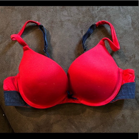 VS Bra Bundle - Picture 7 of 14